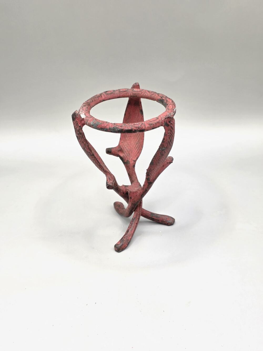Vintage Red Cast Iron Leaf Stand Tripod Planter Holder Feather Base 5.5" Vtg